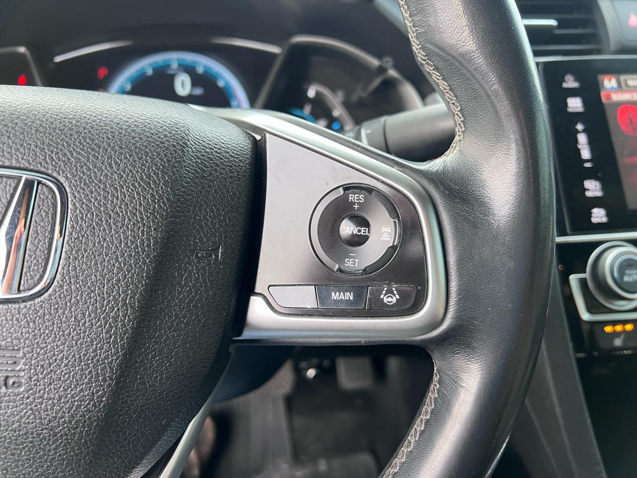 Honda Civic EX-L Coupe CVT 2016