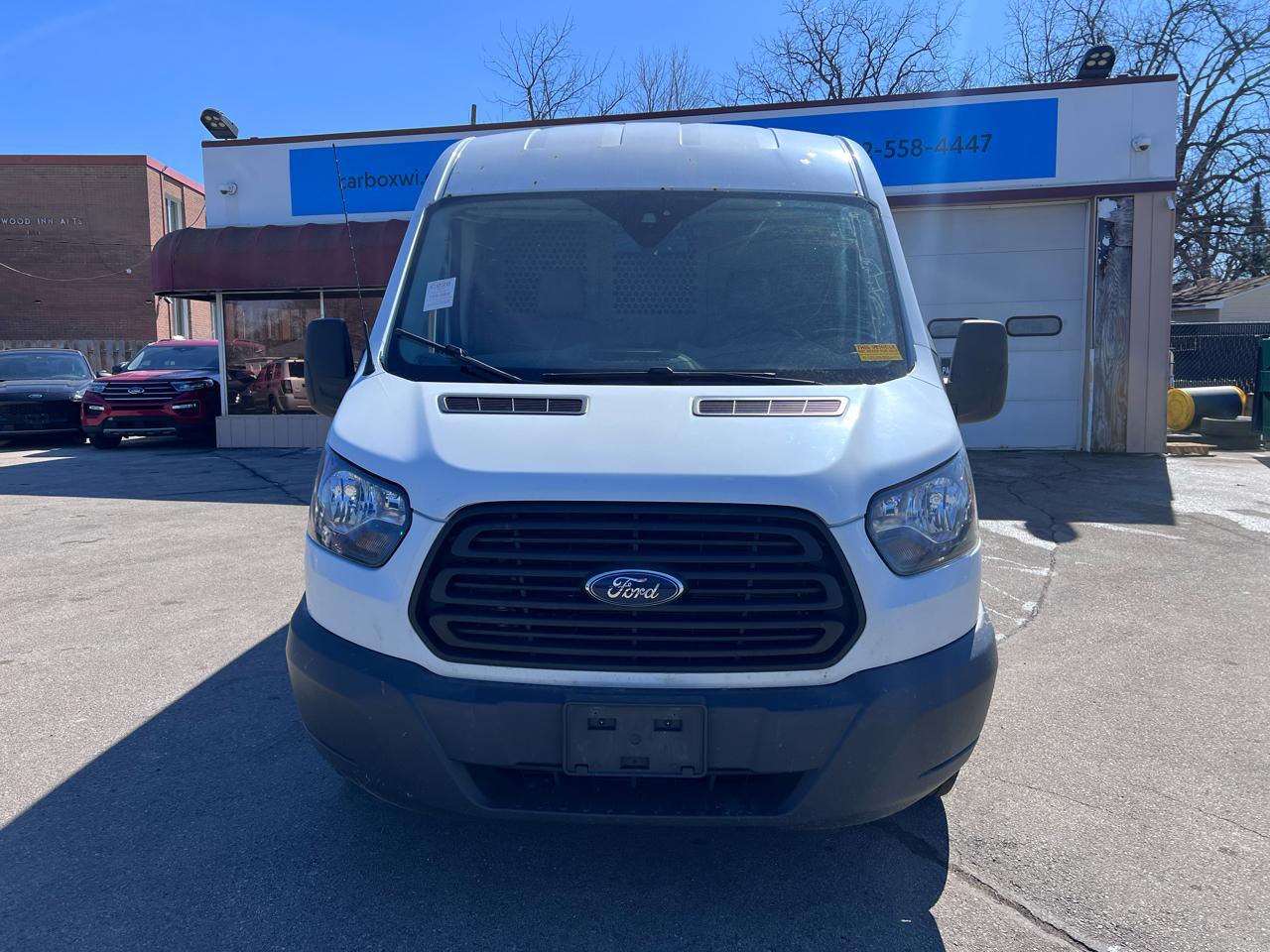 Ford Transit 250 Van Med. Roof w/Sliding Pass. 148-in. WB 2018