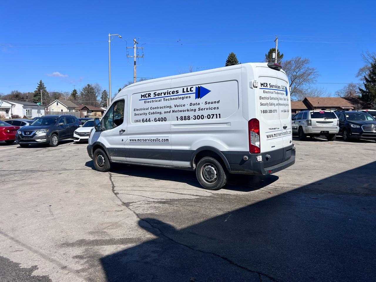 Ford Transit 250 Van Med. Roof w/Sliding Pass. 148-in. WB 2018