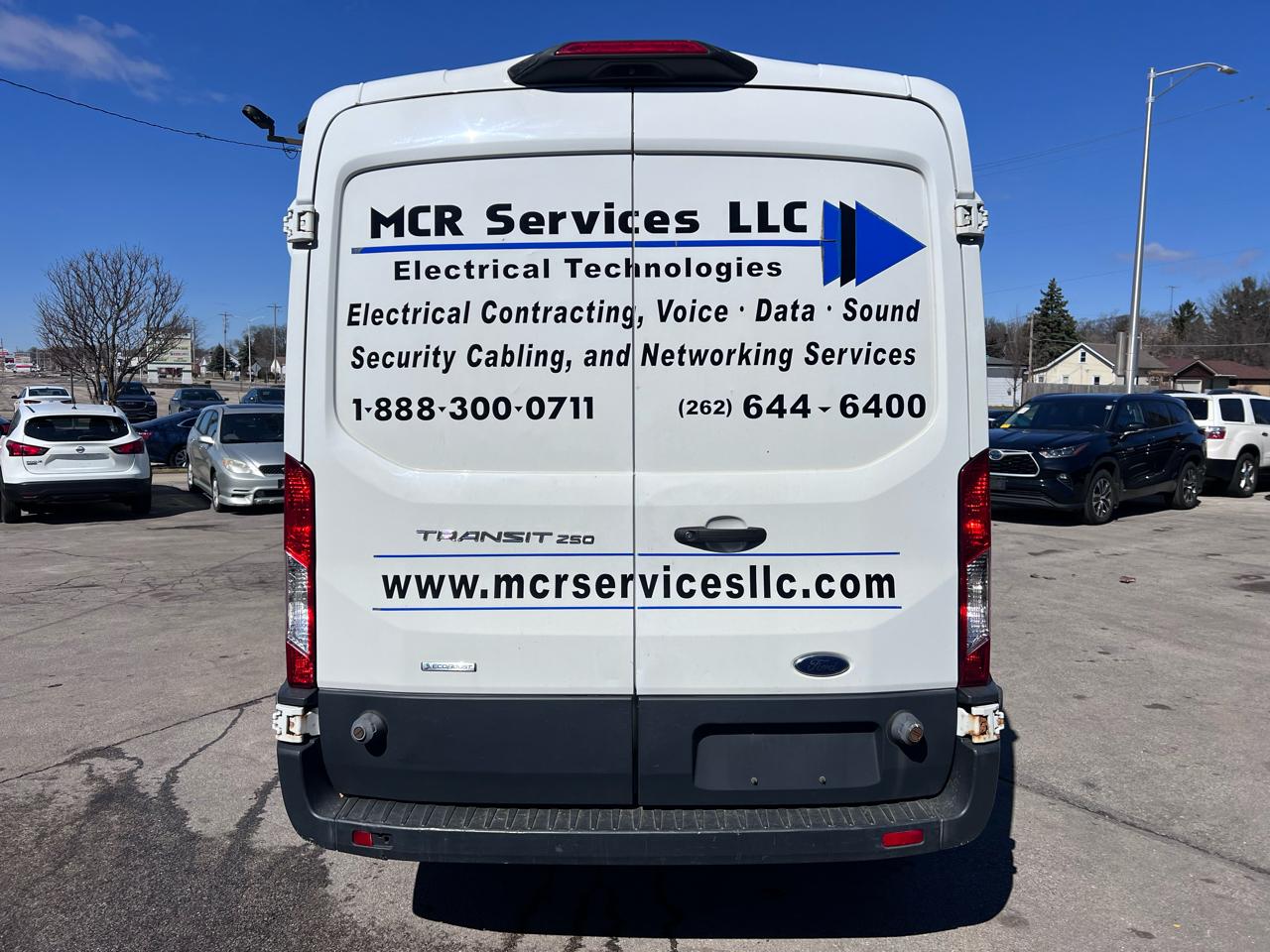 Ford Transit 250 Van Med. Roof w/Sliding Pass. 148-in. WB 2018