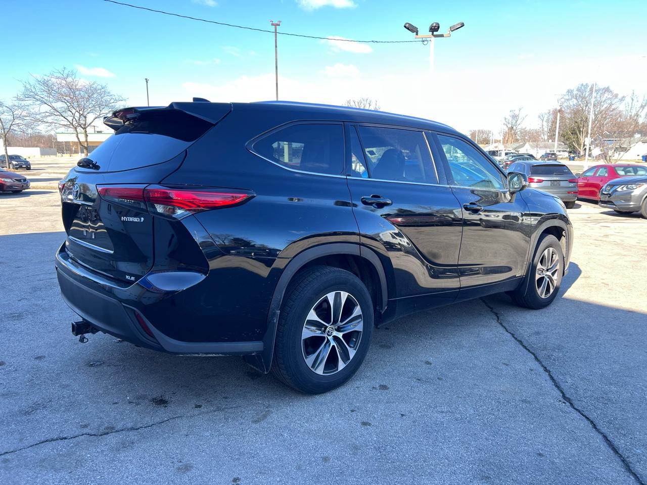 Toyota Highlander Hybrid XLE AWD 2020