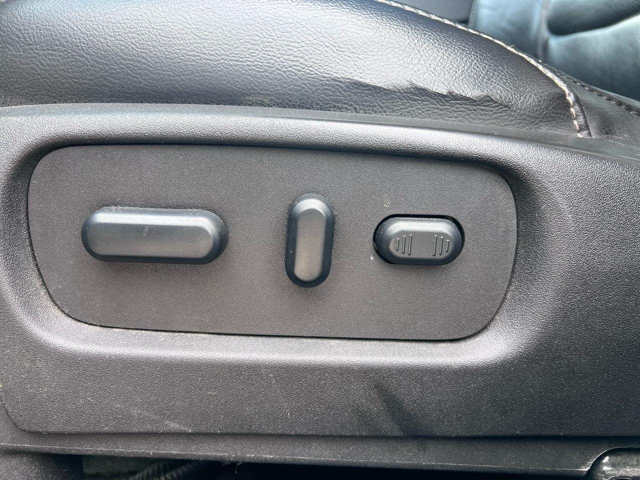 Ford Explorer Sport 4WD 2013