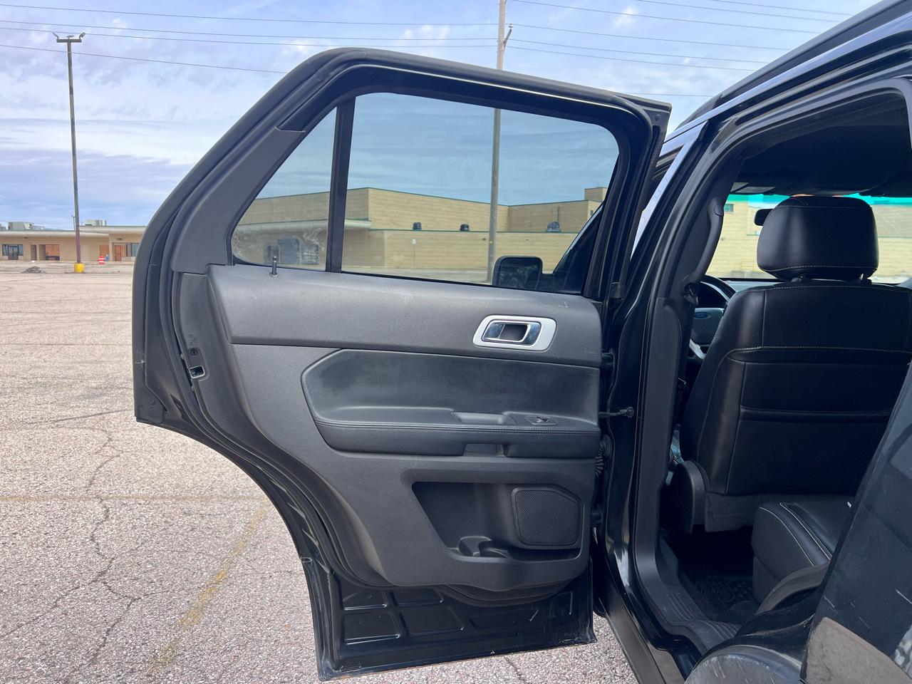 Ford Explorer Sport 4WD 2013