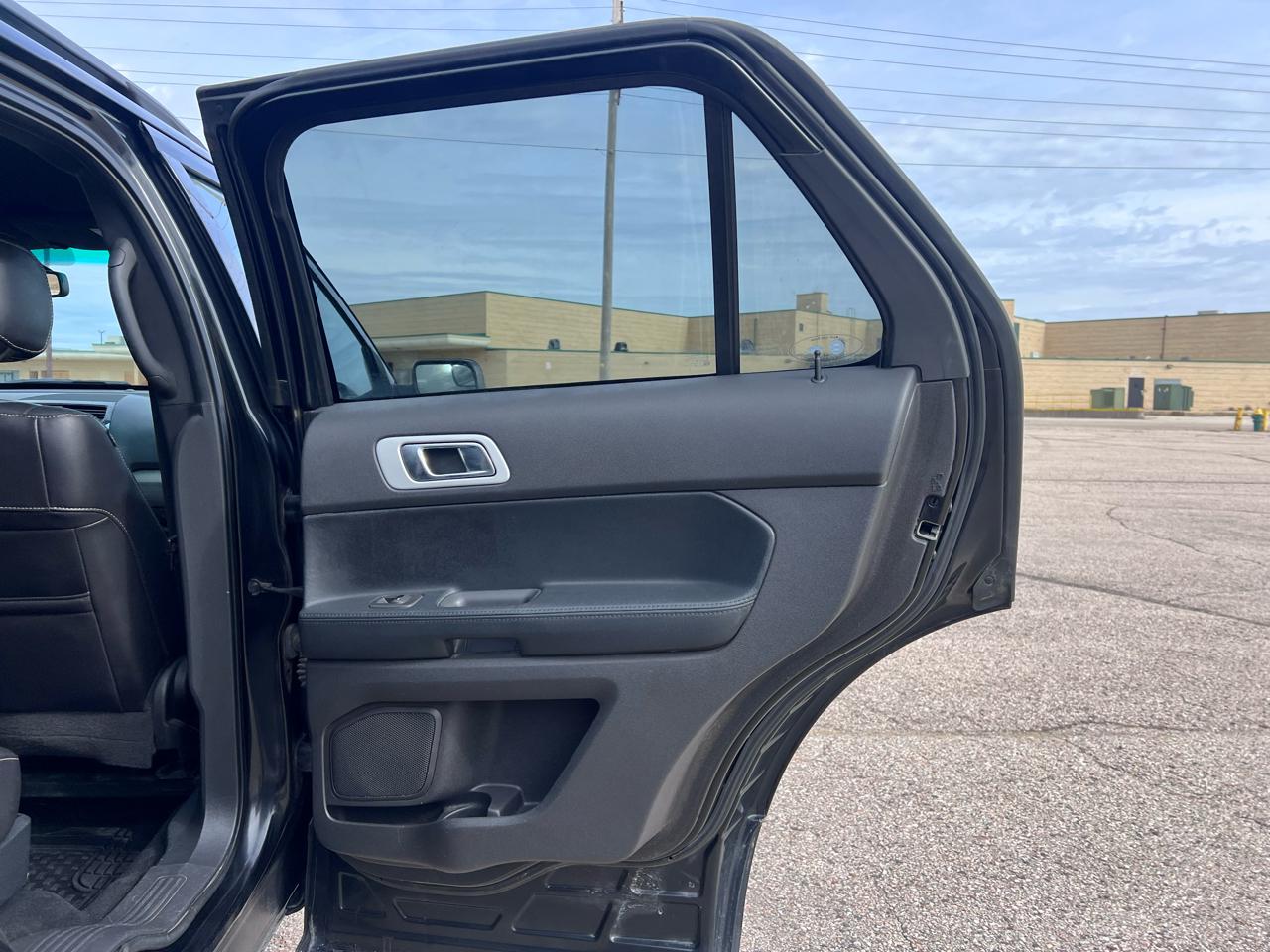 Ford Explorer Sport 4WD 2013