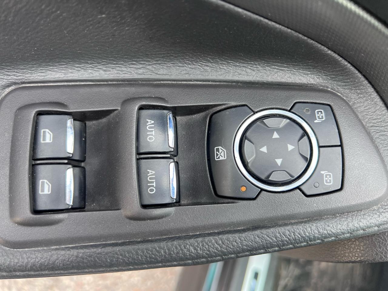 Ford Explorer Sport 4WD 2013