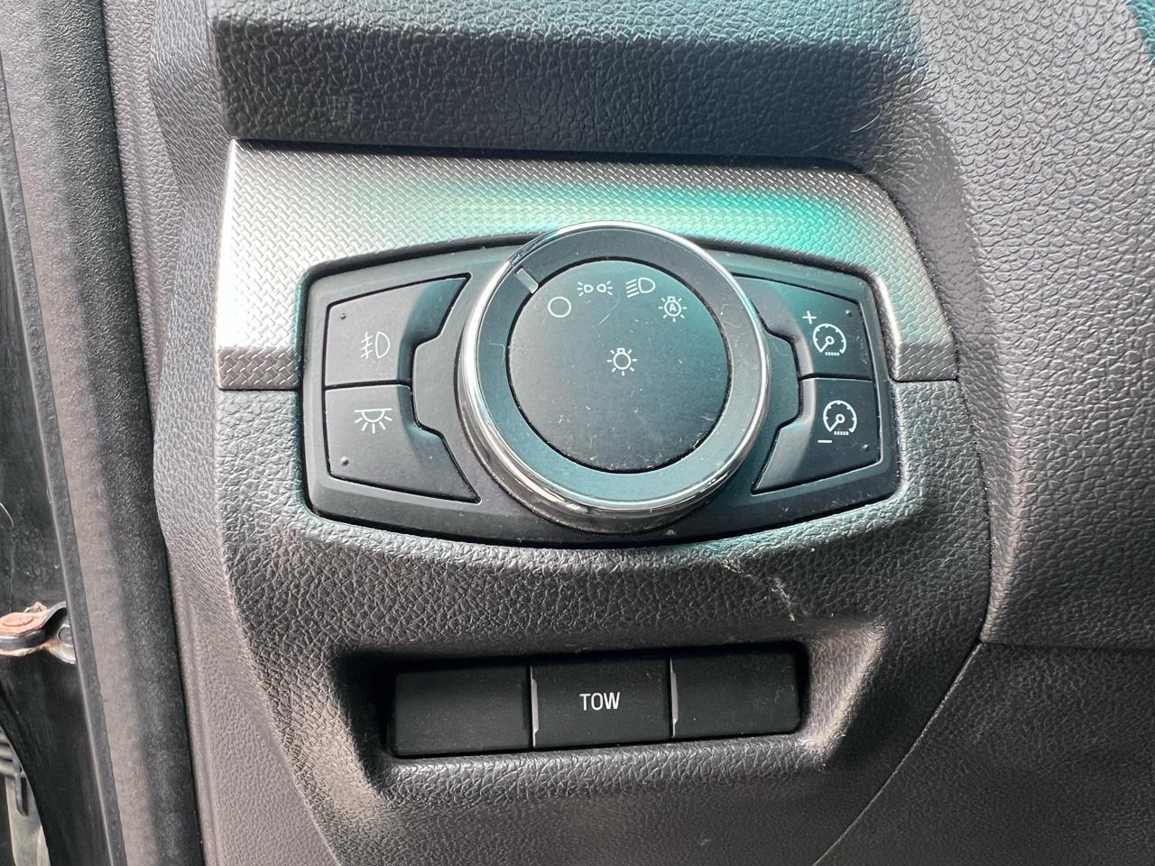 Ford Explorer Sport 4WD 2013