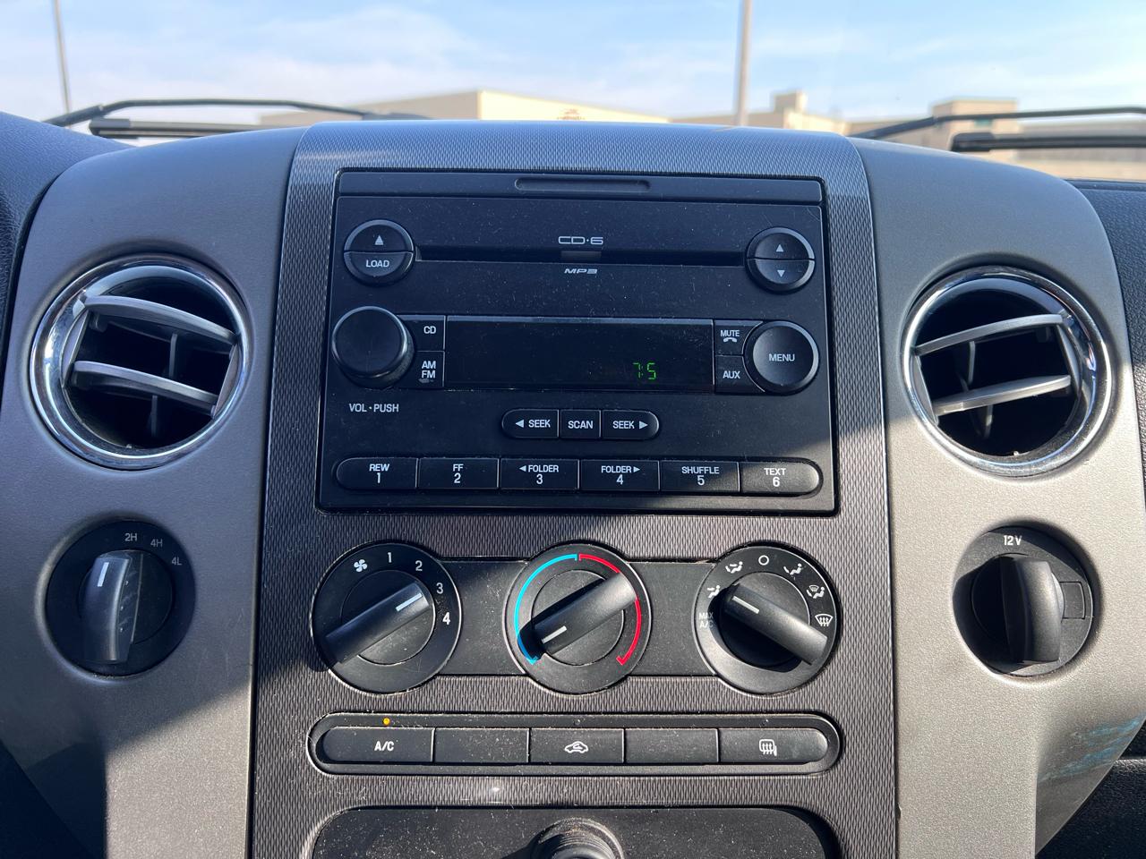 Ford F-150 XLT SuperCrew 6.5-ft Box 4WD 2006