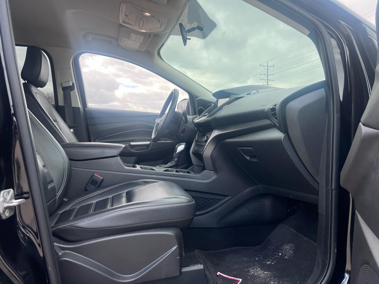 Ford Escape SEL 4WD 2019