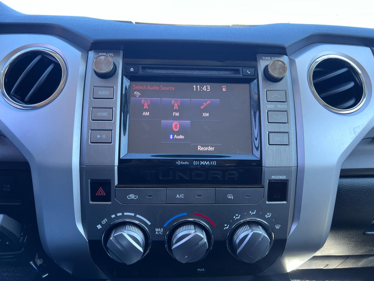 Toyota Tundra SR5 5.7L V8 Double Cab 2WD 2015