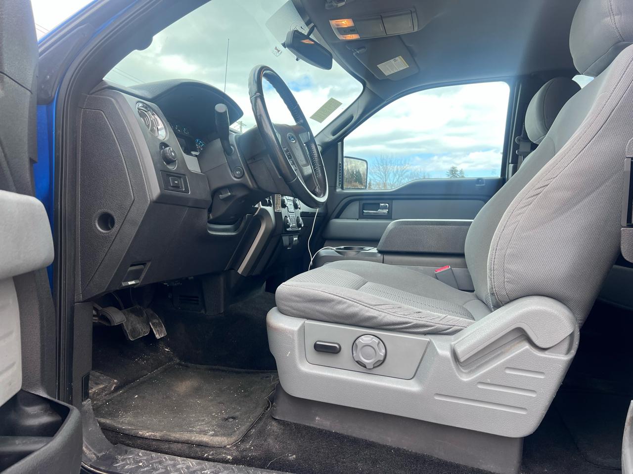 Ford F-150 XLT SuperCab 8-ft. Bed 4WD 2013