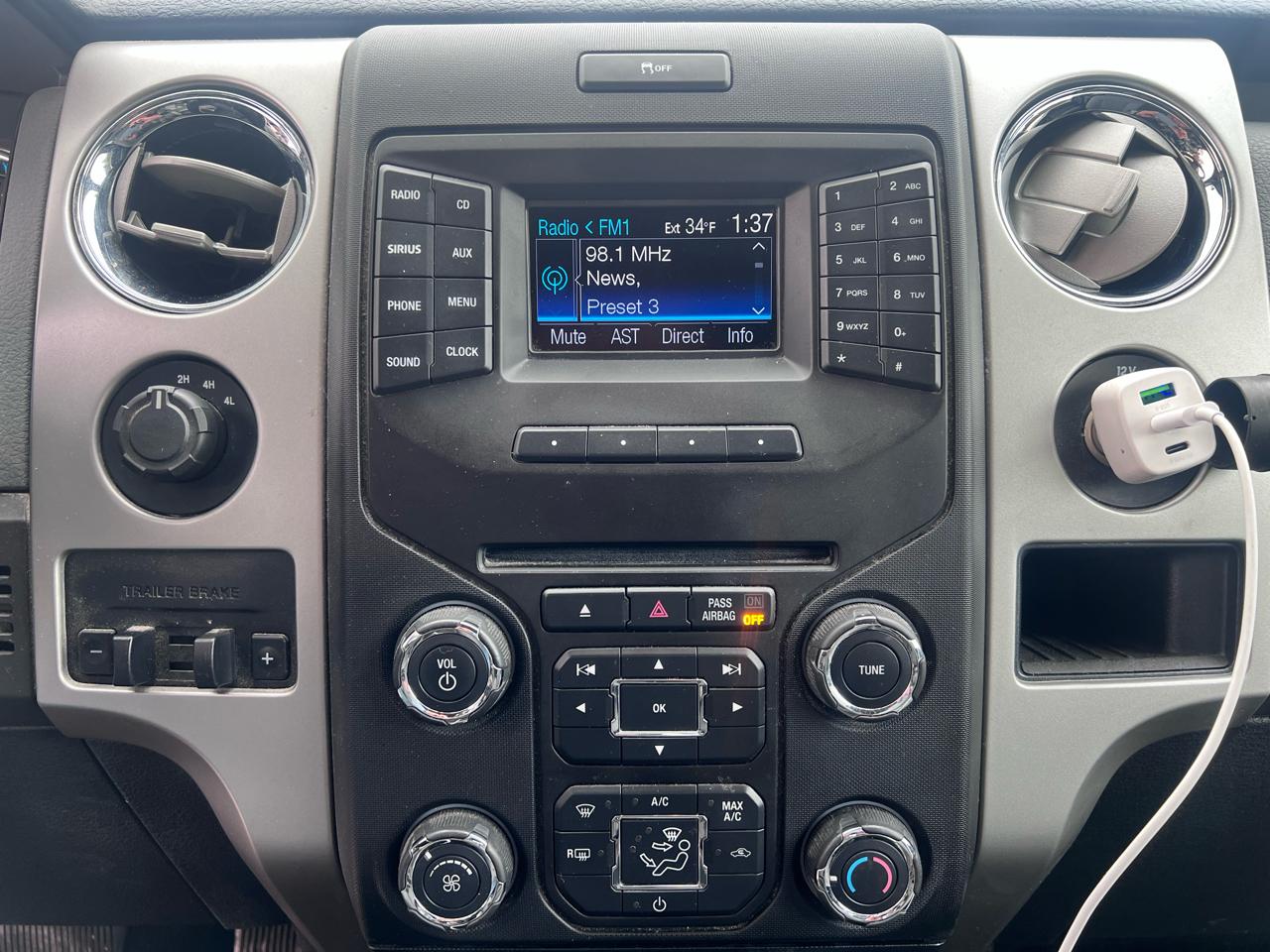 Ford F-150 XLT SuperCab 8-ft. Bed 4WD 2013