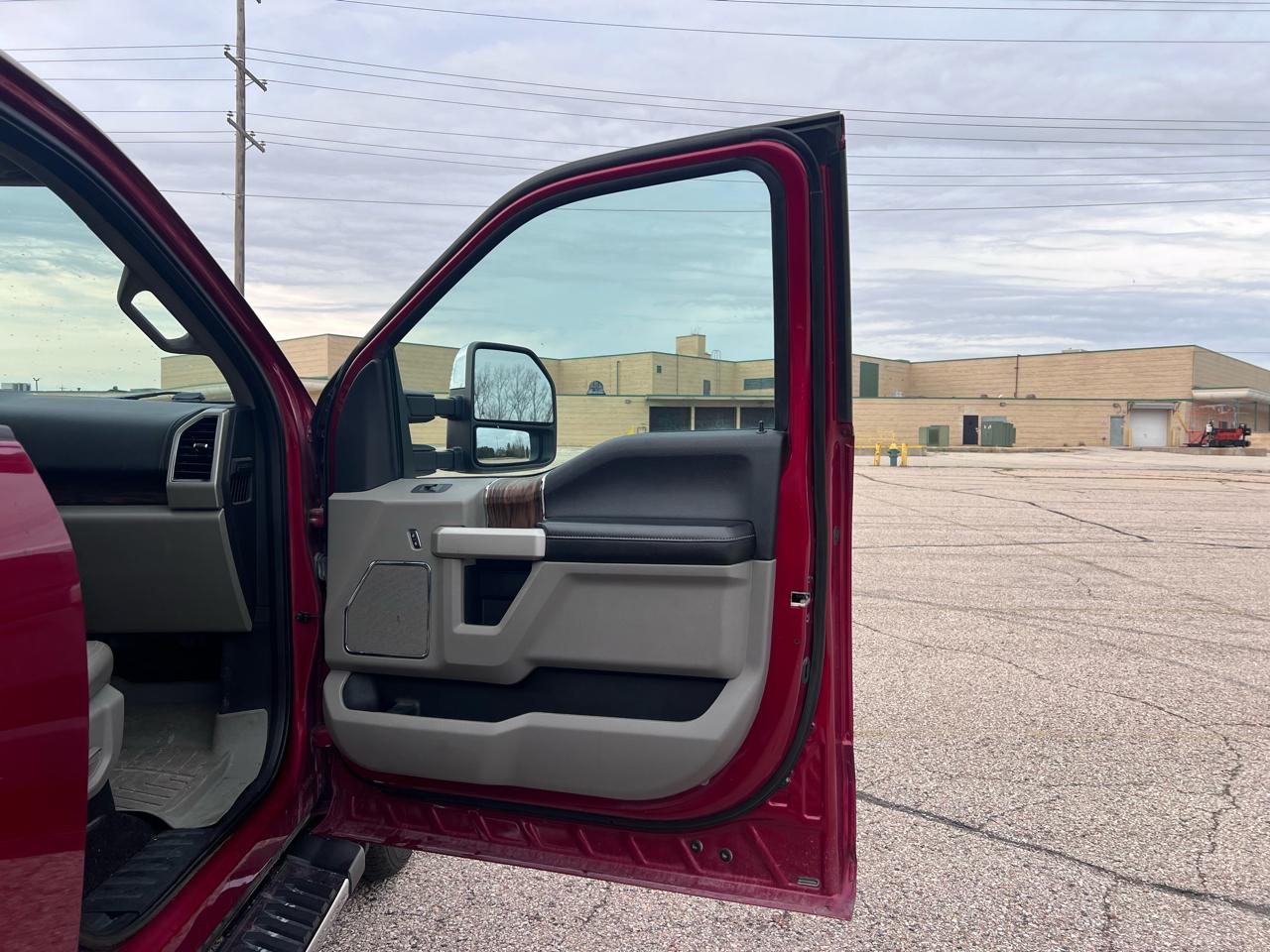 Ford F-150 Lariat SuperCrew 4WD 2018