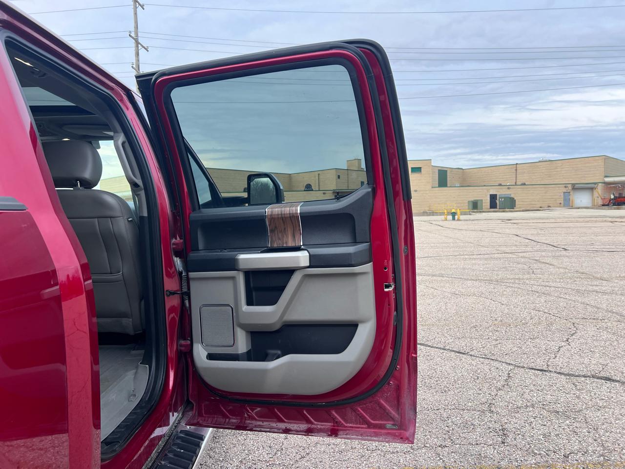 Ford F-150 Lariat SuperCrew 4WD 2018