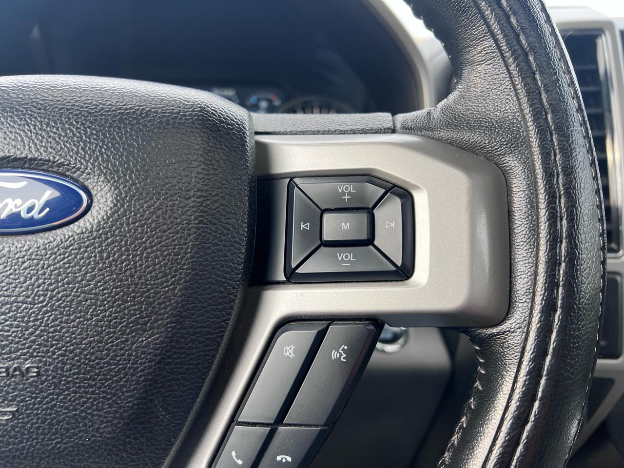 Ford F-150 Lariat SuperCrew 4WD 2018