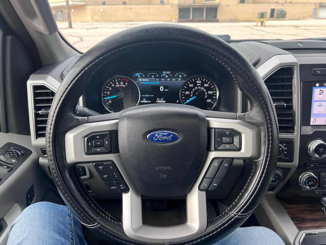 Ford F-150 Lariat SuperCrew 4WD 2018
