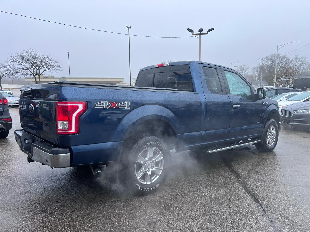 Ford F-150 Lariat SuperCab 8-ft. 4WD 2016