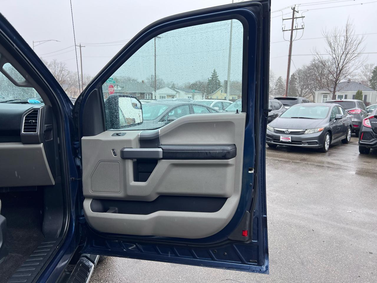 Ford F-150 Lariat SuperCab 8-ft. 4WD 2016