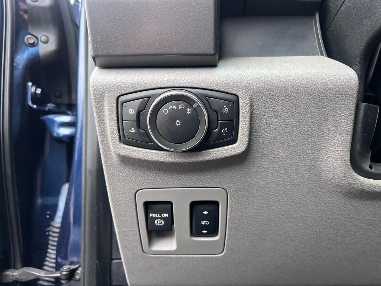 Ford F-150 Lariat SuperCab 8-ft. 4WD 2016