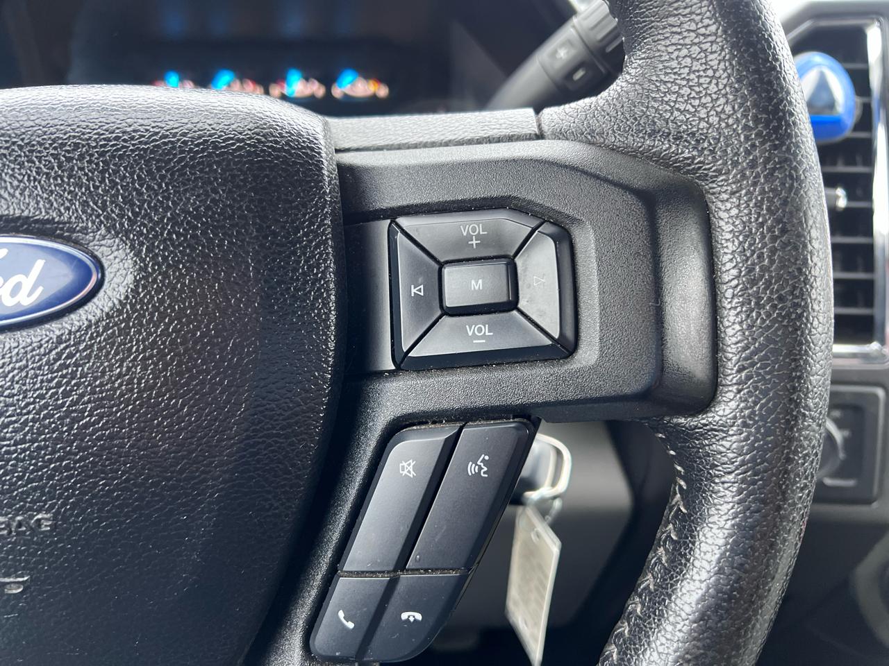 Ford F-150 Lariat SuperCab 8-ft. 4WD 2016