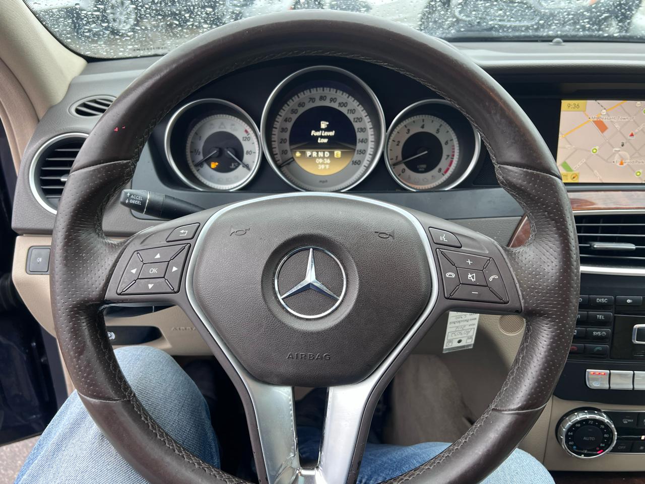 Mercedes-Benz C-Class C300 4MATIC Luxury Sedan 2012