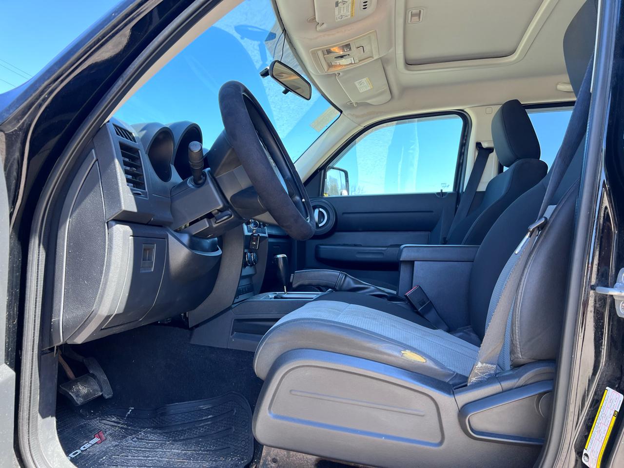 Dodge Nitro SXT 4WD 2007