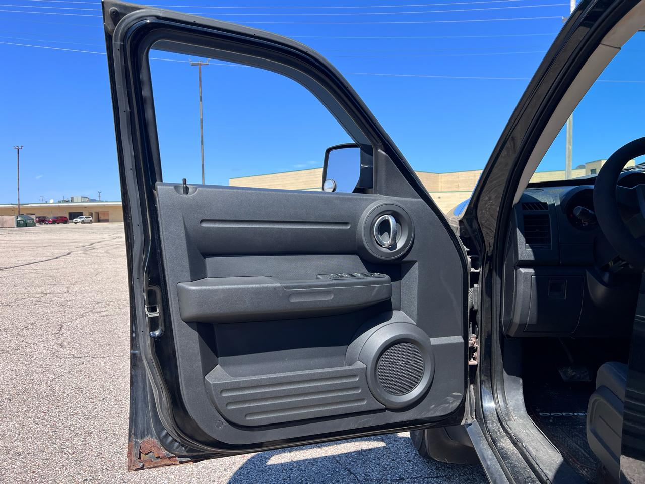 Dodge Nitro SXT 4WD 2007