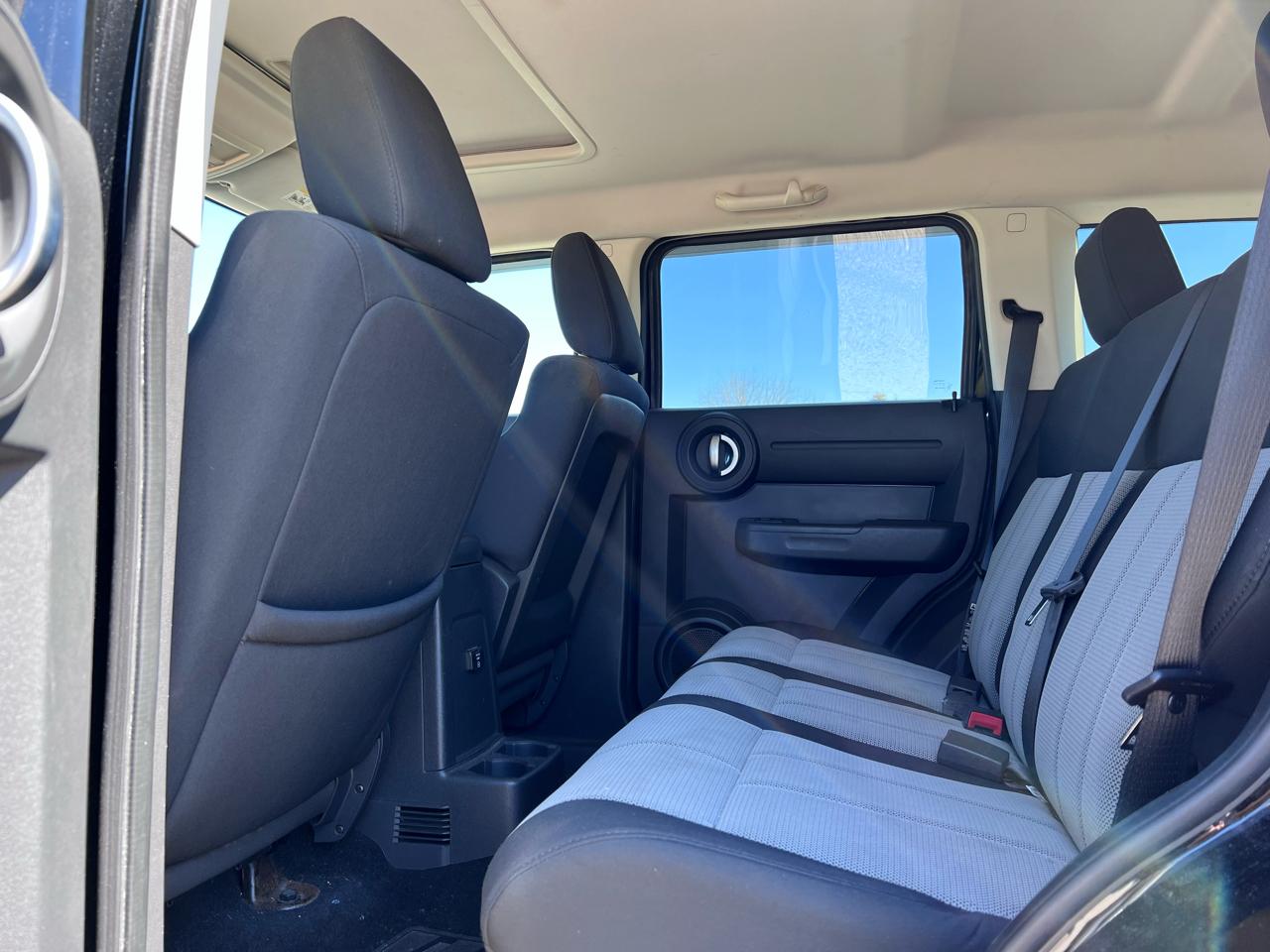 Dodge Nitro SXT 4WD 2007