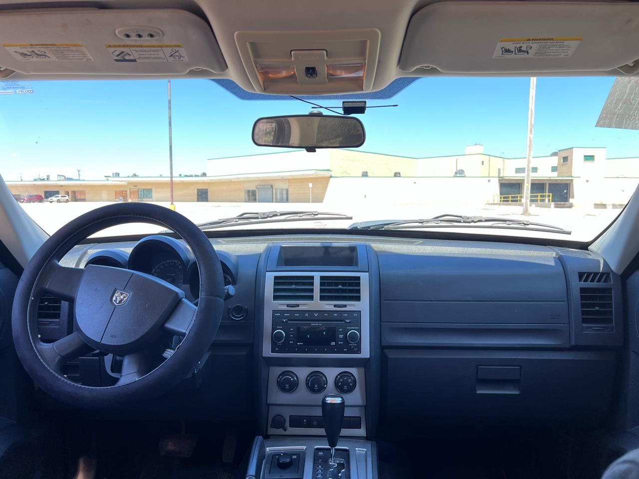 Dodge Nitro SXT 4WD 2007