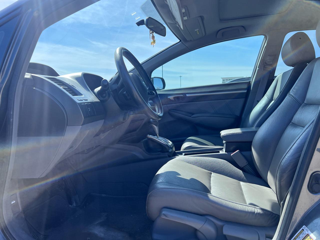 Honda Civic EX-L Sedan 5-Speed AT 2010