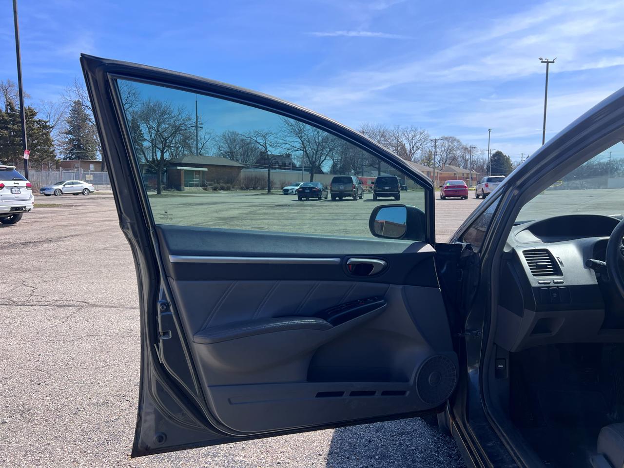 Honda Civic EX-L Sedan 5-Speed AT 2010