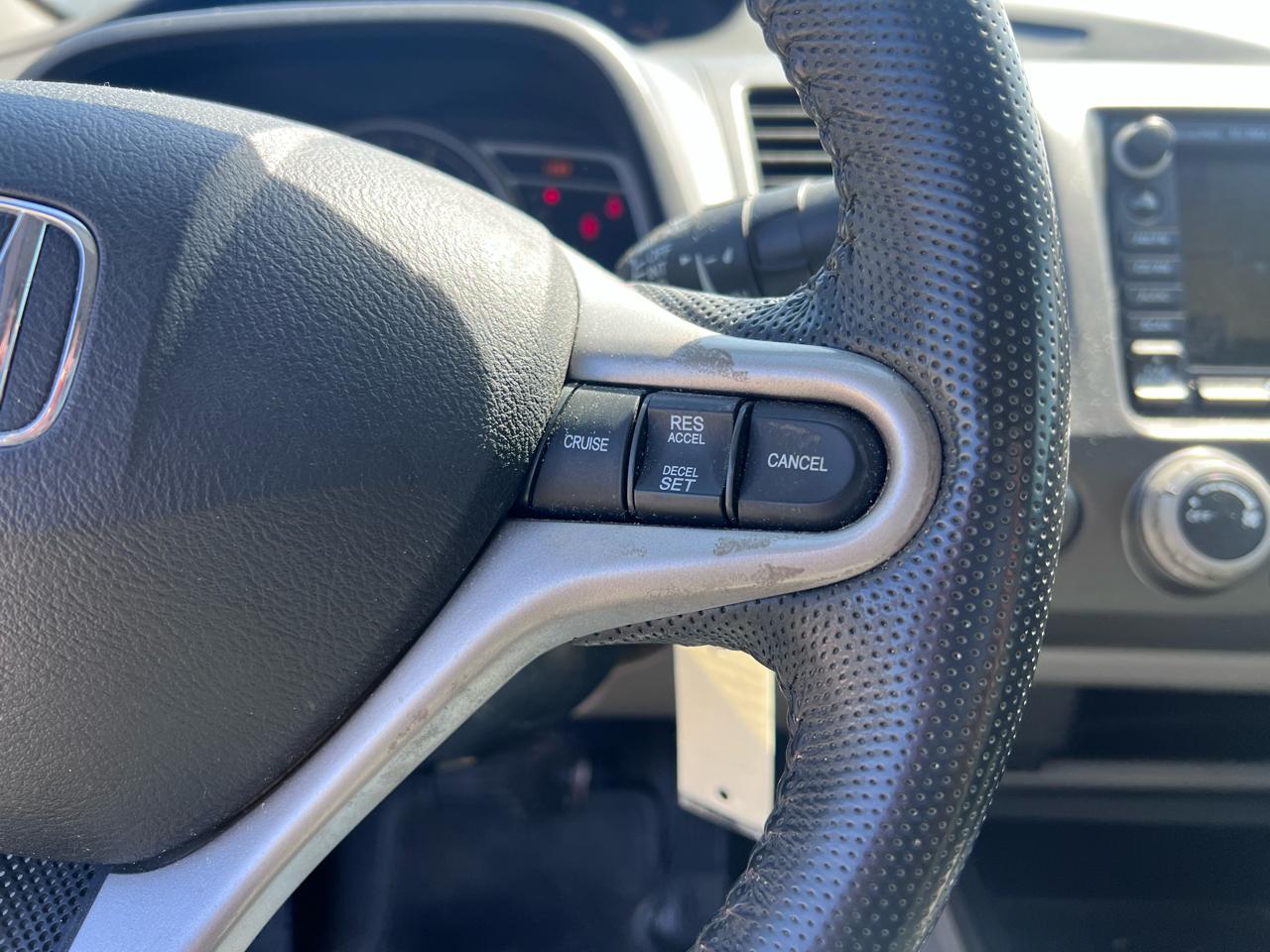 Honda Civic EX-L Sedan 5-Speed AT 2010