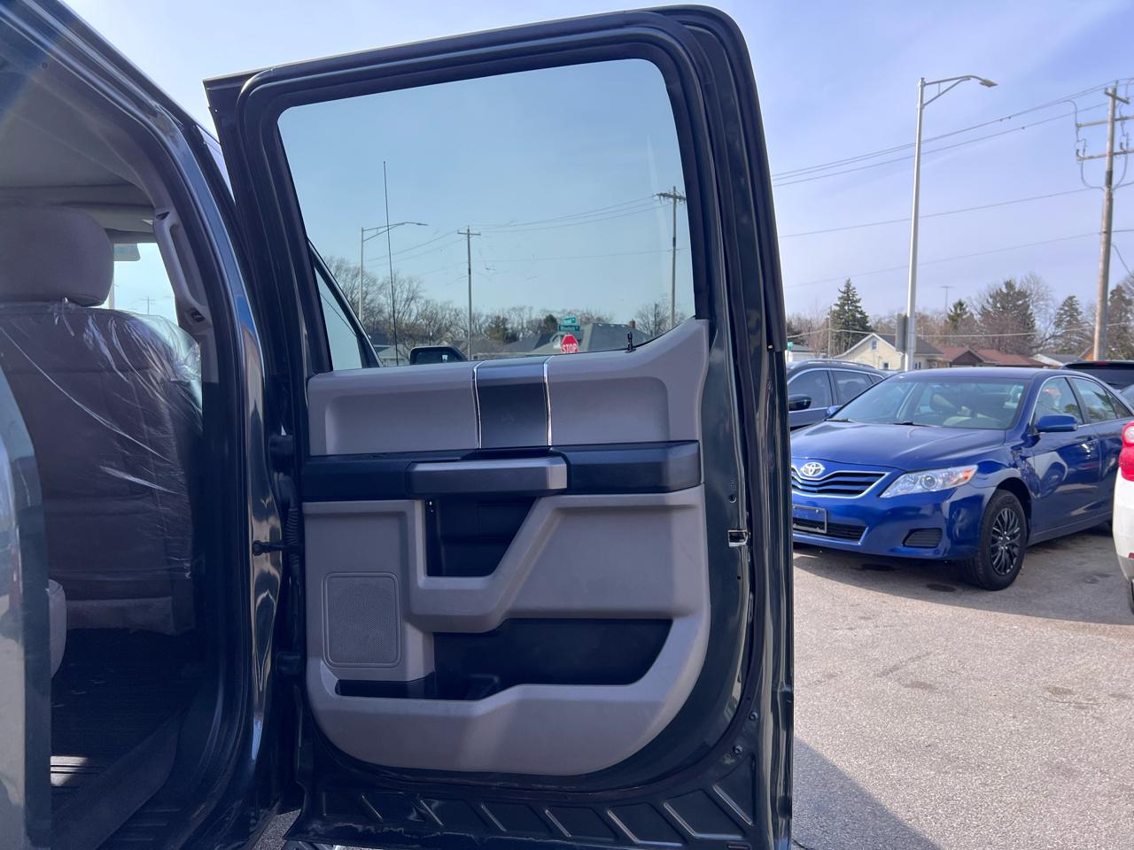 Ford F-150 XLT SuperCrew 5.5-ft. Bed 4WD 2018