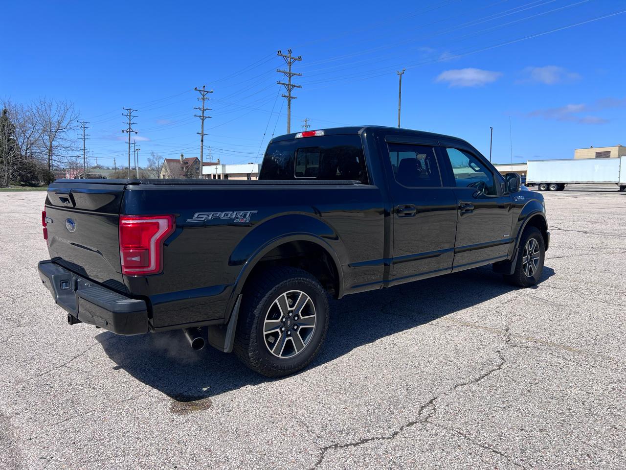 Ford F-150 Lariat SuperCrew 5.5-ft. Bed 4WD 2016