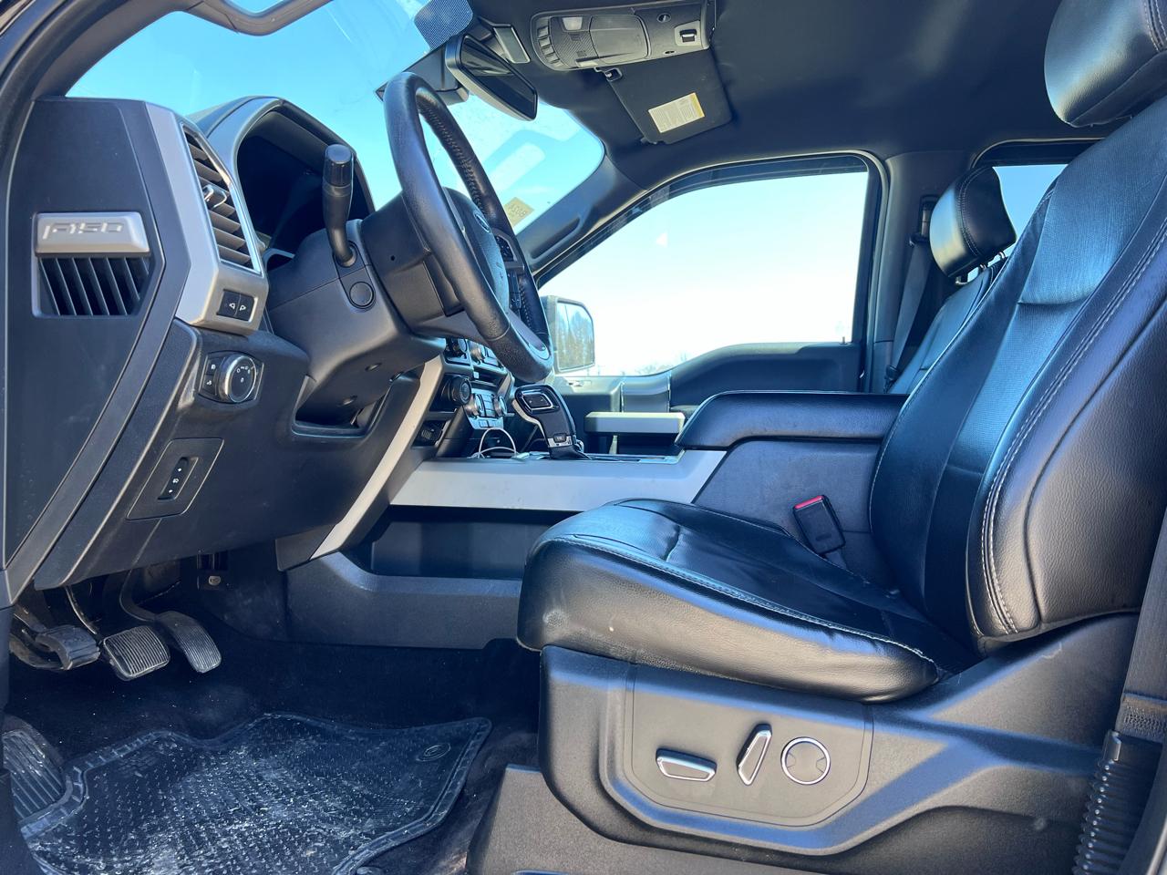 Ford F-150 Lariat SuperCrew 5.5-ft. Bed 4WD 2016