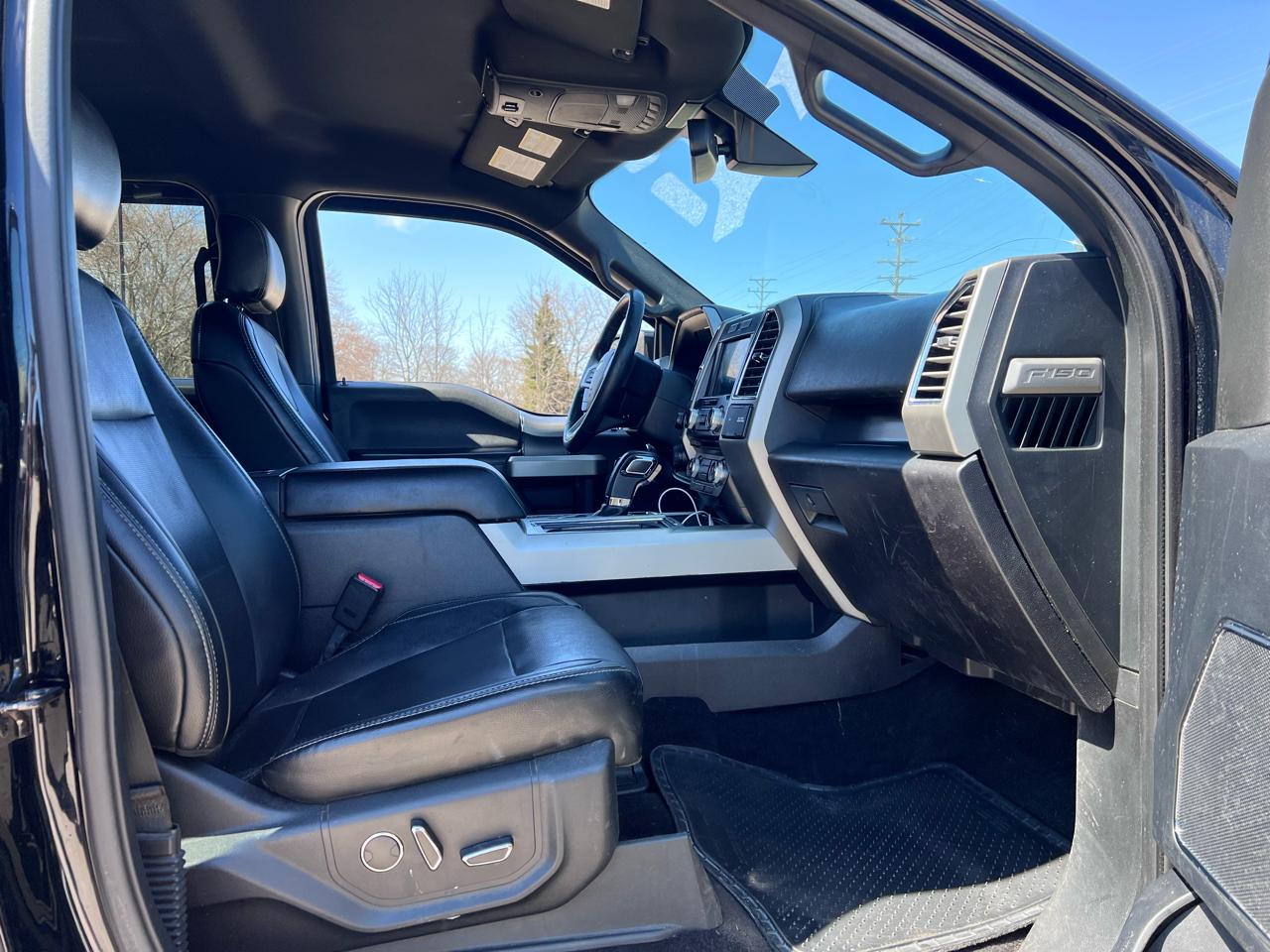 Ford F-150 Lariat SuperCrew 5.5-ft. Bed 4WD 2016
