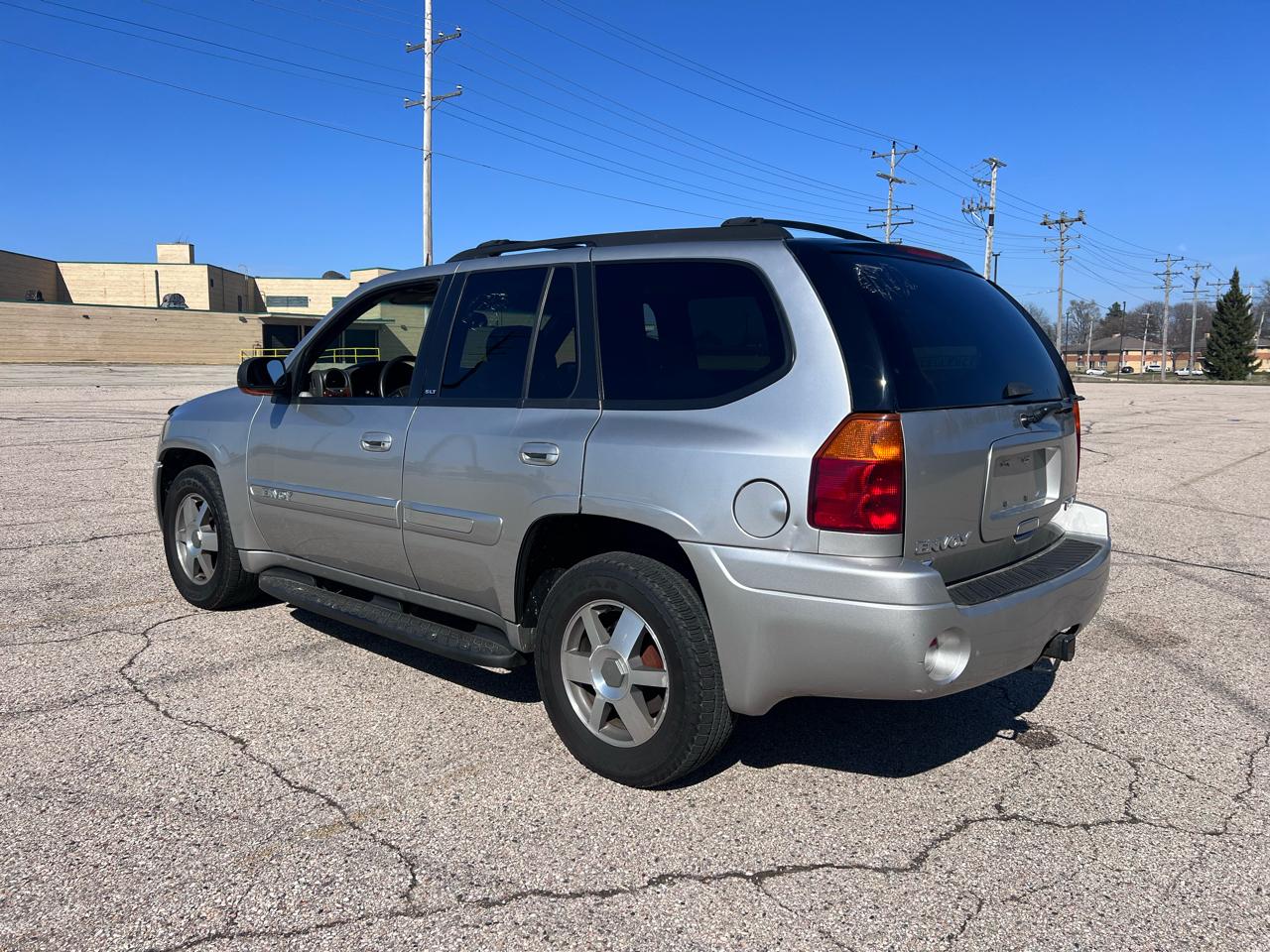 GMC Envoy SLE 4WD 2004