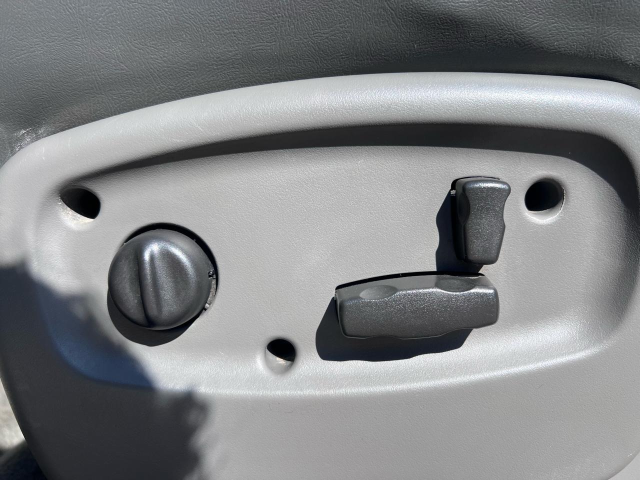 GMC Envoy SLE 4WD 2004