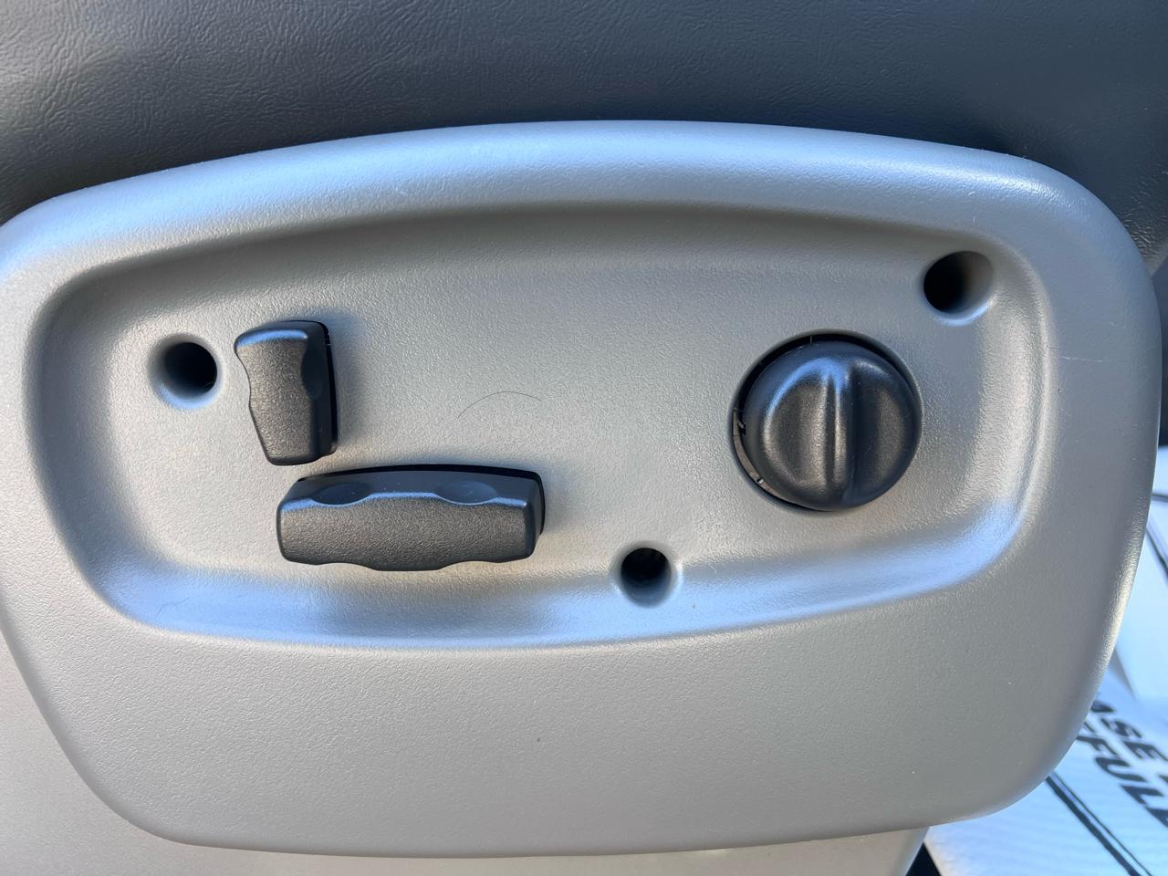 GMC Envoy SLE 4WD 2004