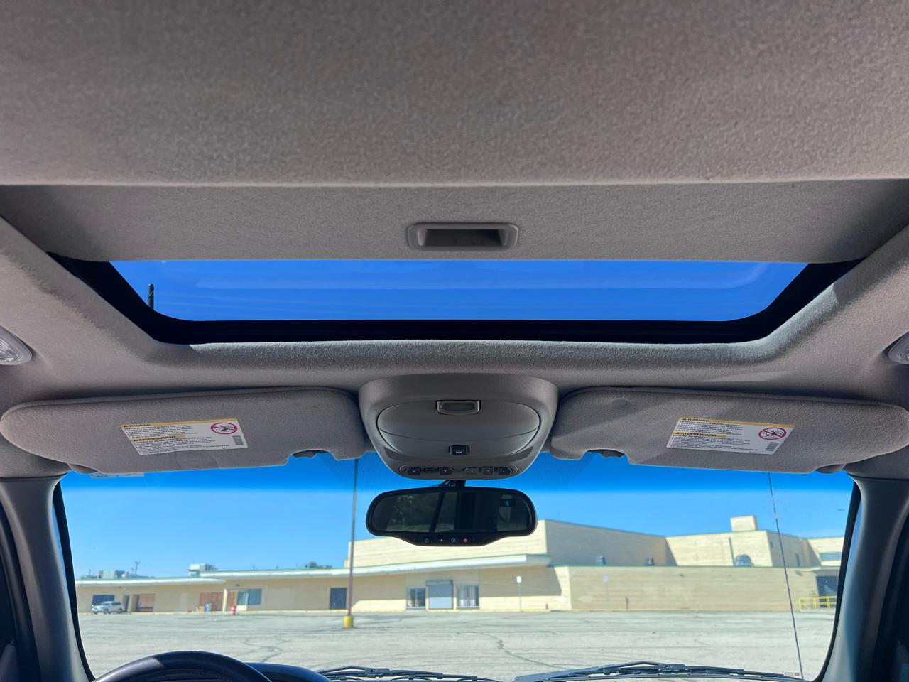 GMC Envoy SLE 4WD 2004