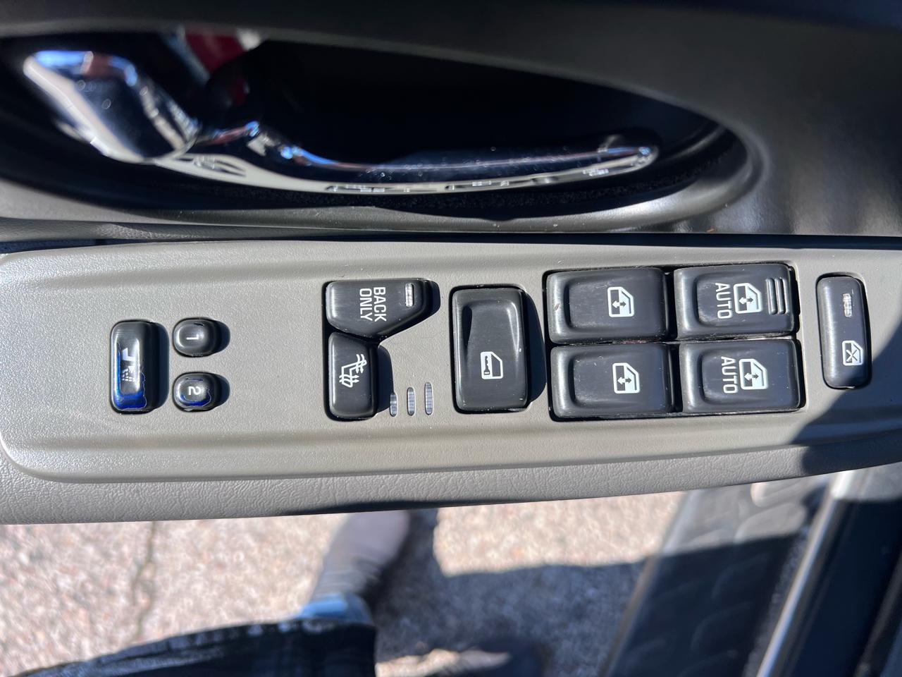 GMC Envoy SLE 4WD 2004