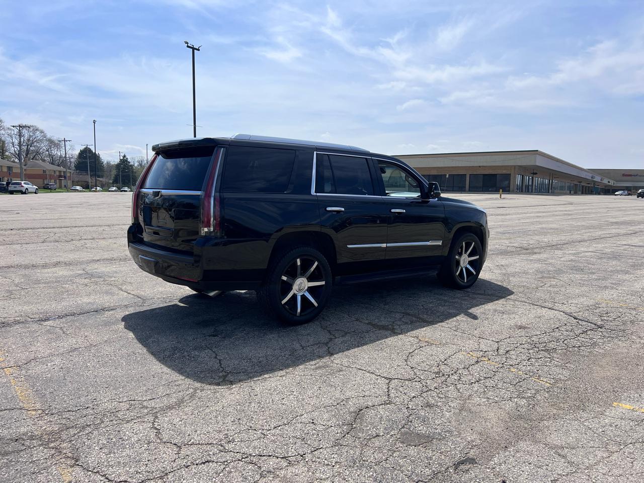 Cadillac Escalade Platinum 4WD 2016