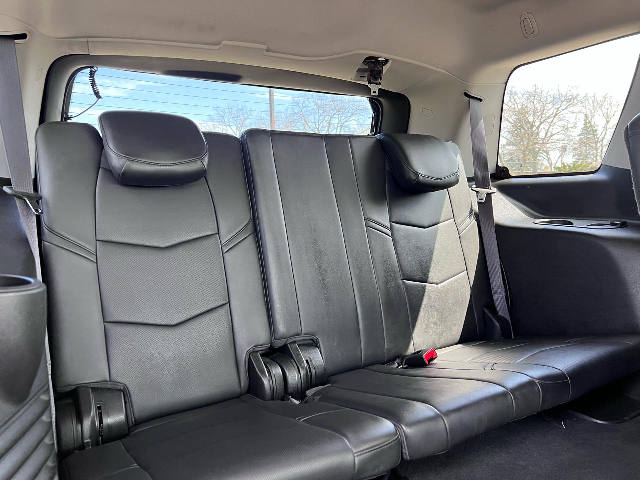 Cadillac Escalade Platinum 4WD 2016