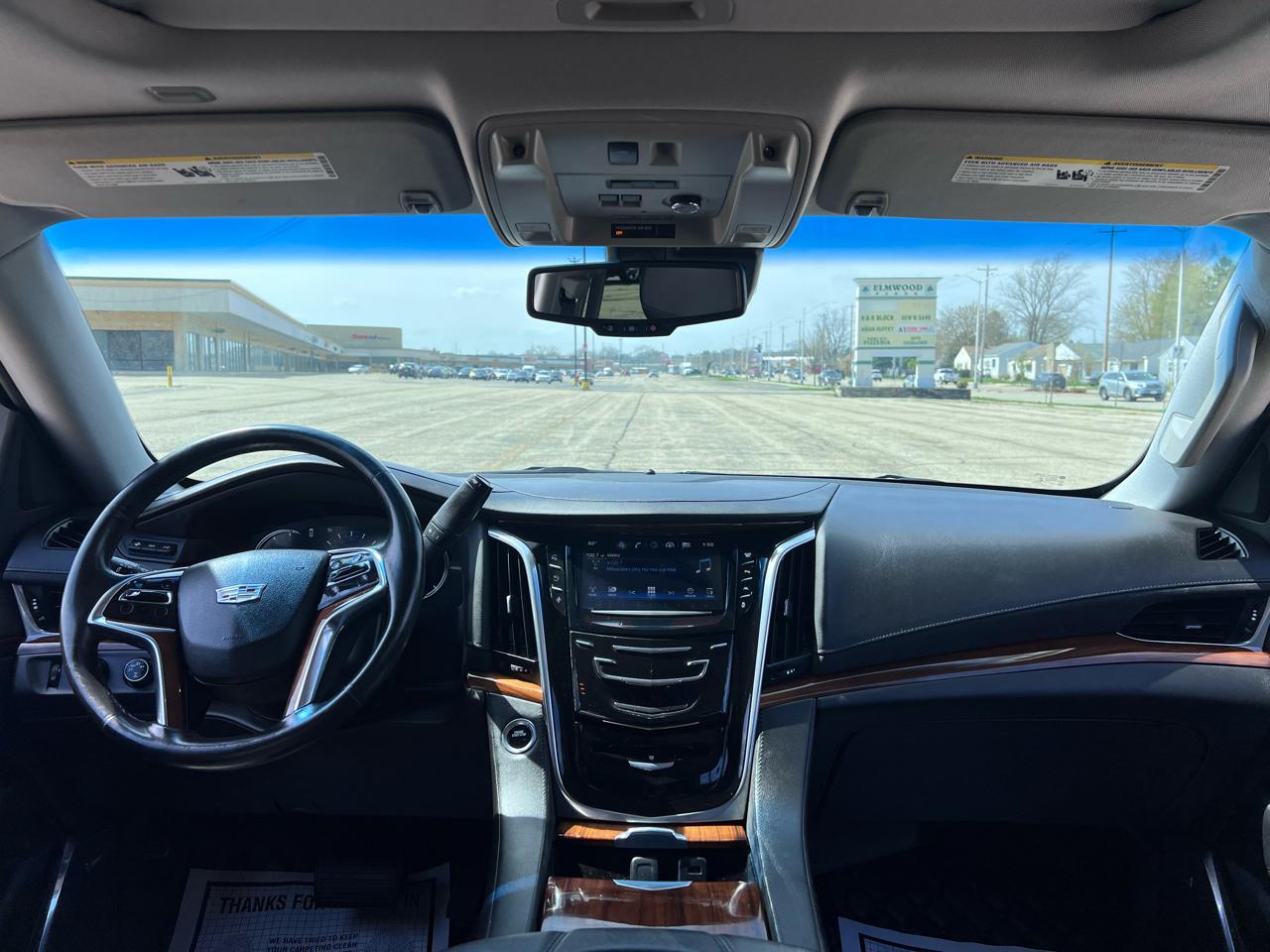 Cadillac Escalade Platinum 4WD 2016