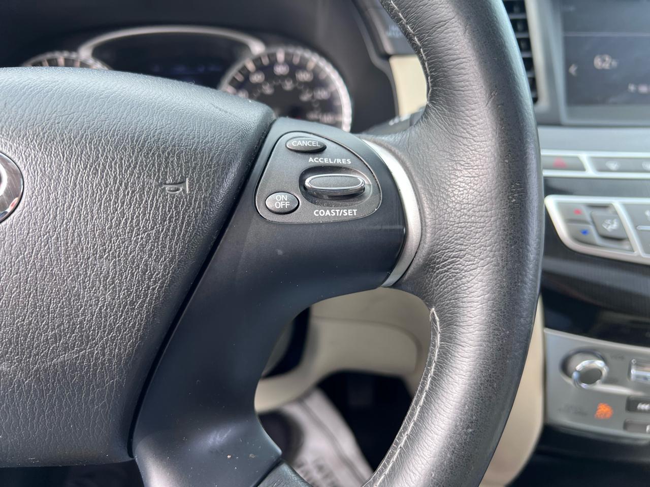 Infiniti QX60 Base AWD 2017