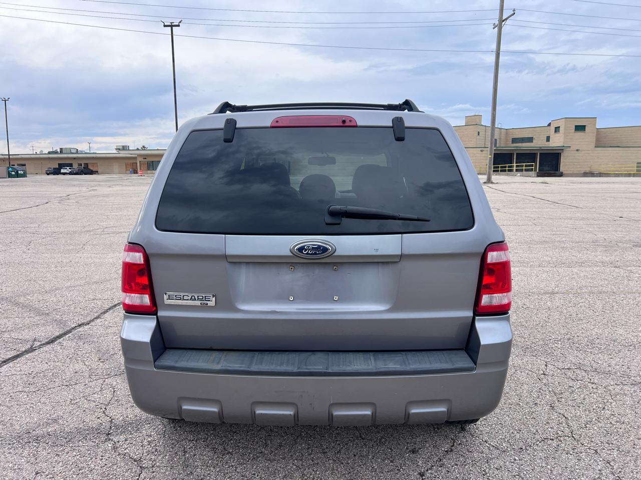 Ford Escape XLT 2WD V6 2008