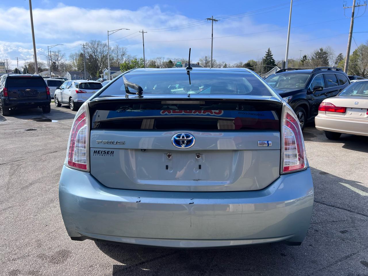 Toyota Prius Three 2014