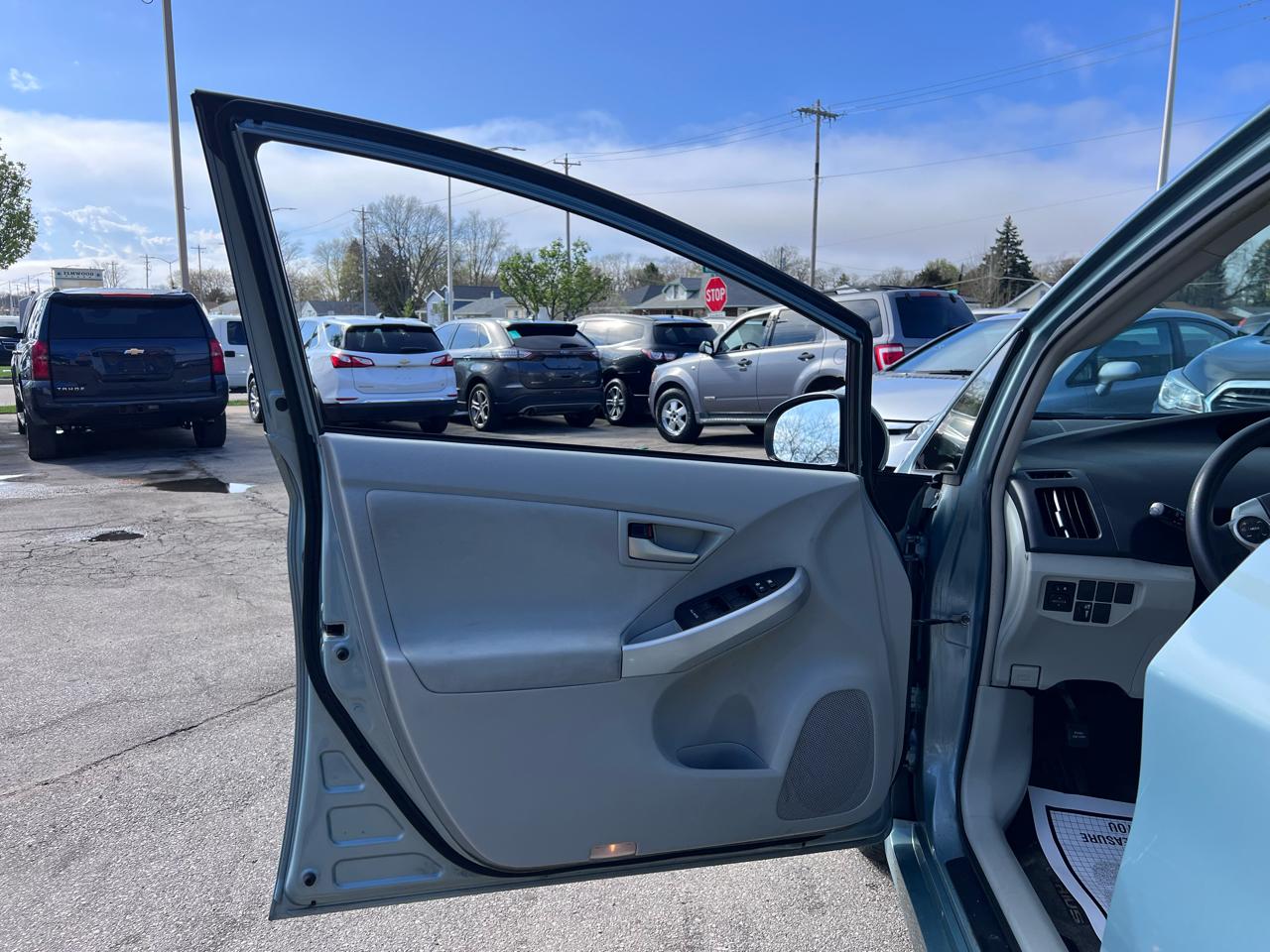 Toyota Prius Three 2014