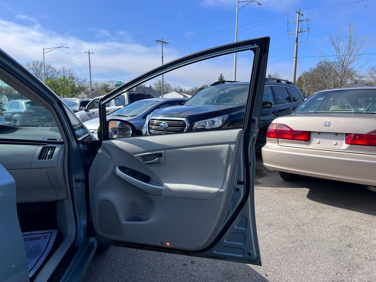 Toyota Prius Three 2014