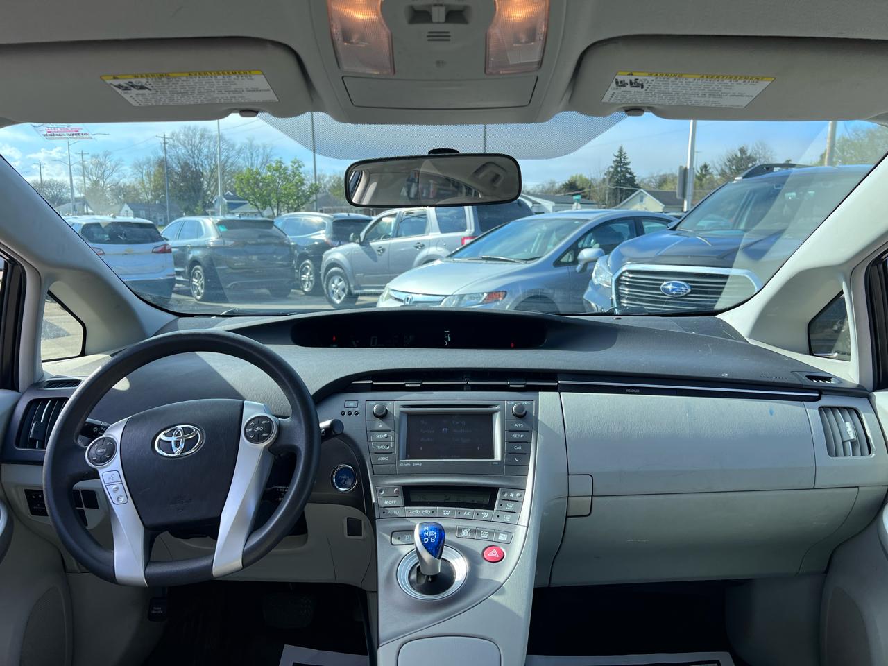 Toyota Prius Three 2014