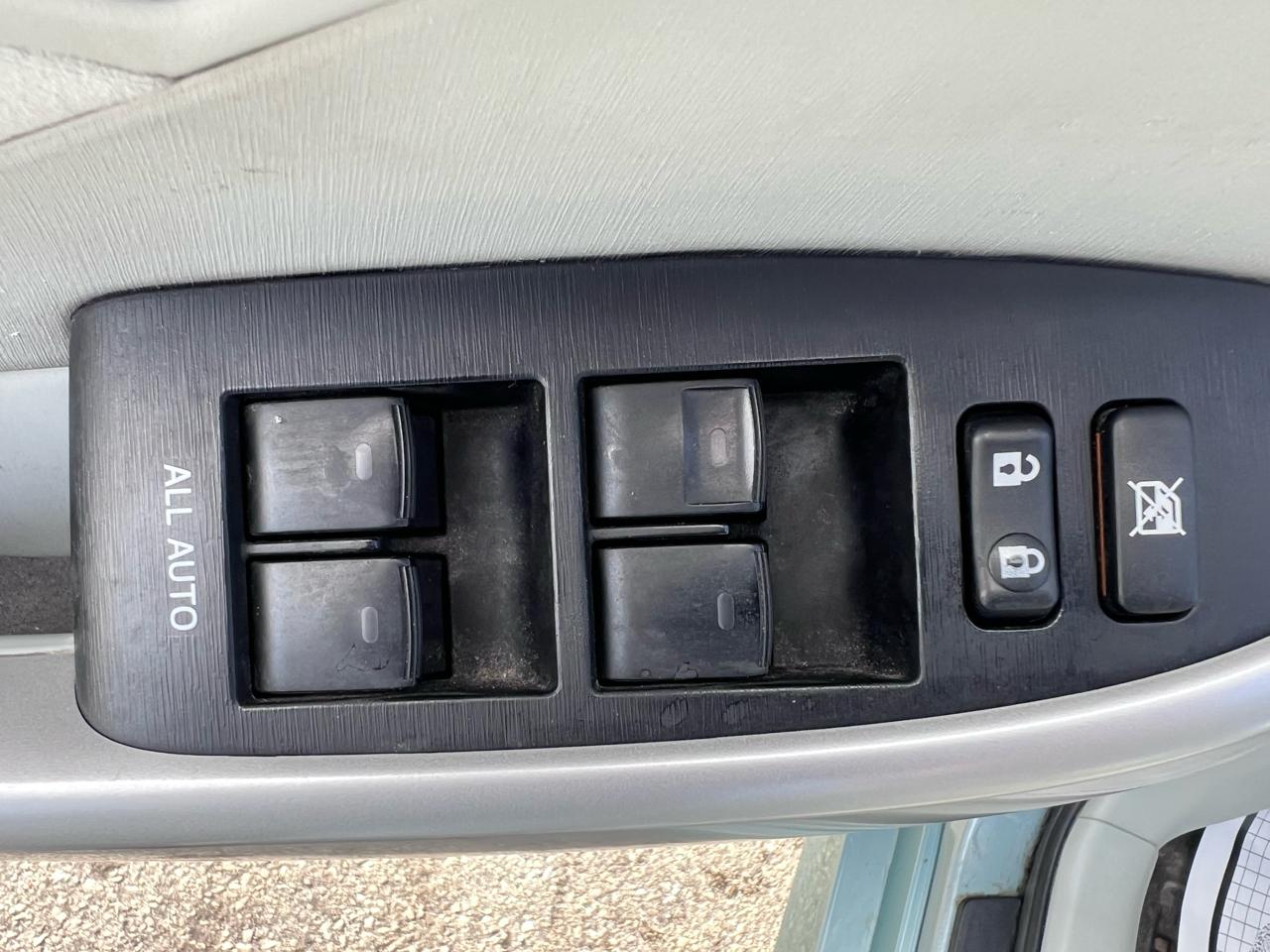 Toyota Prius Three 2014